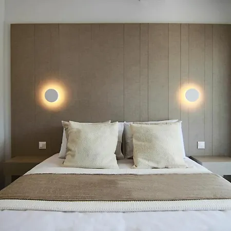 アパート Phaedrus Living: Seaview Luxury Flat Limnaria 114 パ フォス