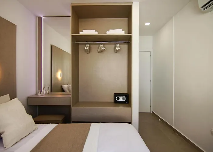 Phaedrus Living: Seaview Luxury Flat Limnaria 114