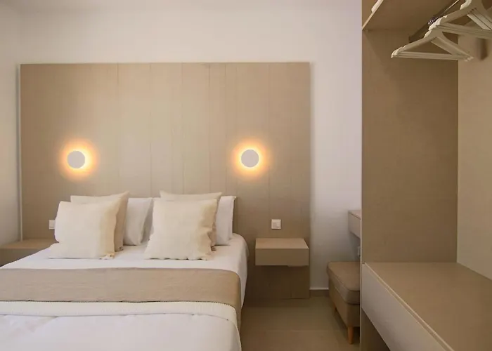 Phaedrus Living: Seaview Luxury Flat Limnaria 114