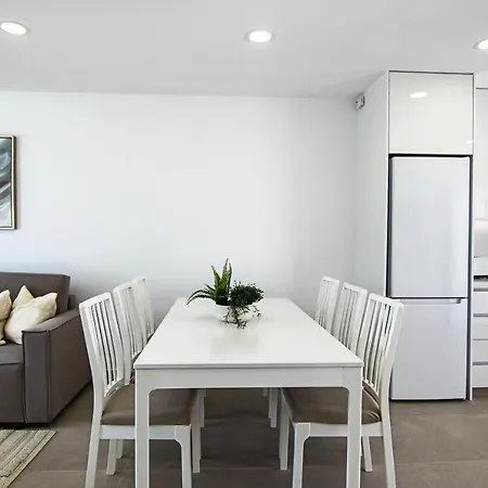 Phaedrus Living: Seaview Luxury Flat Limnaria 114