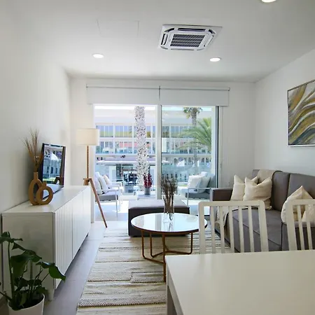 Phaedrus Living: Seaview Luxury Flat Limnaria 114 *