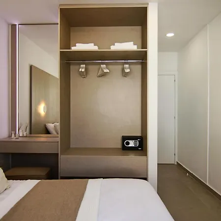 Phaedrus Living: Seaview Luxury Flat Limnaria 114