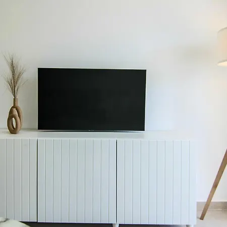 Apartment Phaedrus Living: Seaview Luxury Flat Limnaria 114 *