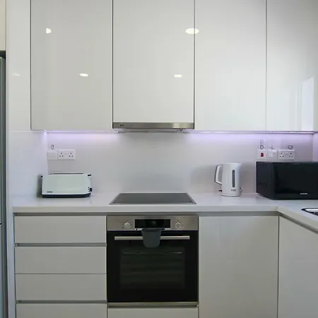 Phaedrus Living: Seaview Luxury Flat Limnaria 114 Apartment *